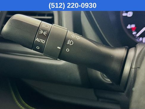 Used 2025 Subaru Ascent Onyx Edition image 13