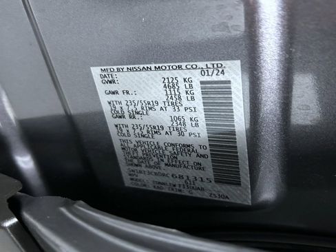 Used 2024 Nissan Rogue SL w/ SL Premium Package image 25