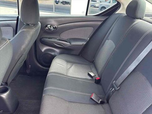 Used 2016 Nissan Versa SV image 20