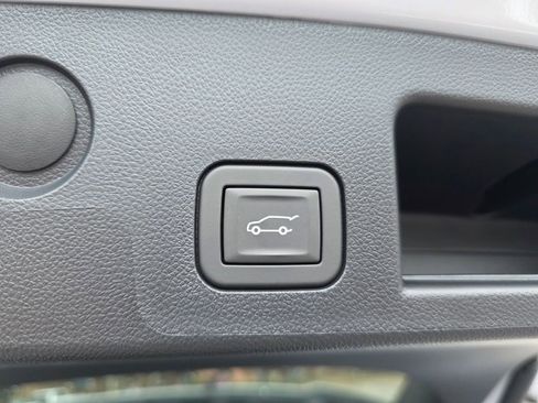 New 2026 Chevrolet Equinox RS image 25