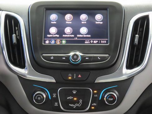 Used 2024 Chevrolet Equinox LS FWD image 11