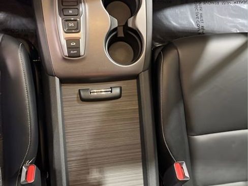 Used 2023 Honda Ridgeline RTL-E image 24