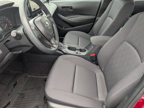 Used 2024 Toyota Corolla LE image 14