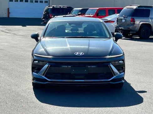 Used 2025 Hyundai Sonata SEL FWD image 9