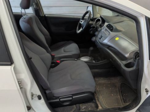 Used 2012 Honda Fit image 27