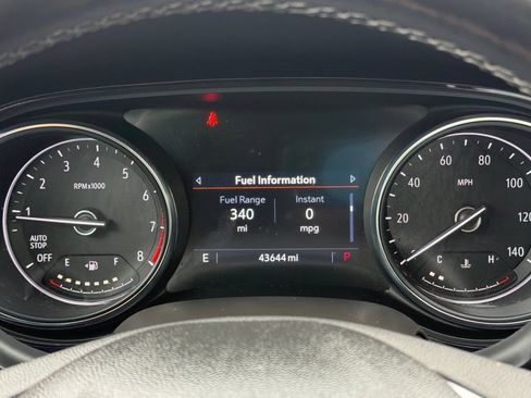 Used 2021 Buick Encore GX Essence w/ Advanced Technology Package FWD image 25