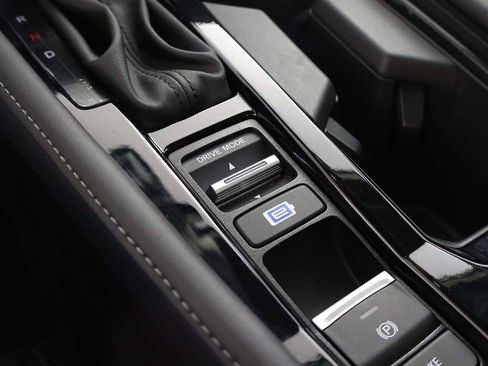 Used 2024 Honda Accord Touring image 50