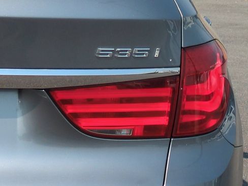 Used 2011 BMW 535i xDrive AWD/4WD image 50