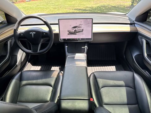 Used 2022 Tesla Model 3 Long Range AWD/4WD image 24