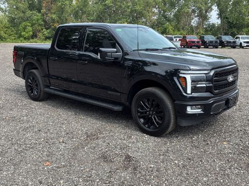 Used 2024 Ford F150 Lariat w/ Equipment Group 502A High AWD/4WD image 3