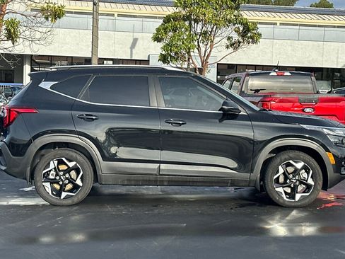 Certified 2024 Kia Seltos EX image 4