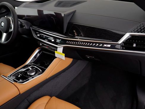 New 2026 BMW X6 xDrive40i w/ Climate Comfort Package image 20