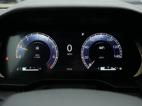 New 2025 Jeep Grand Cherokee Limited image 21