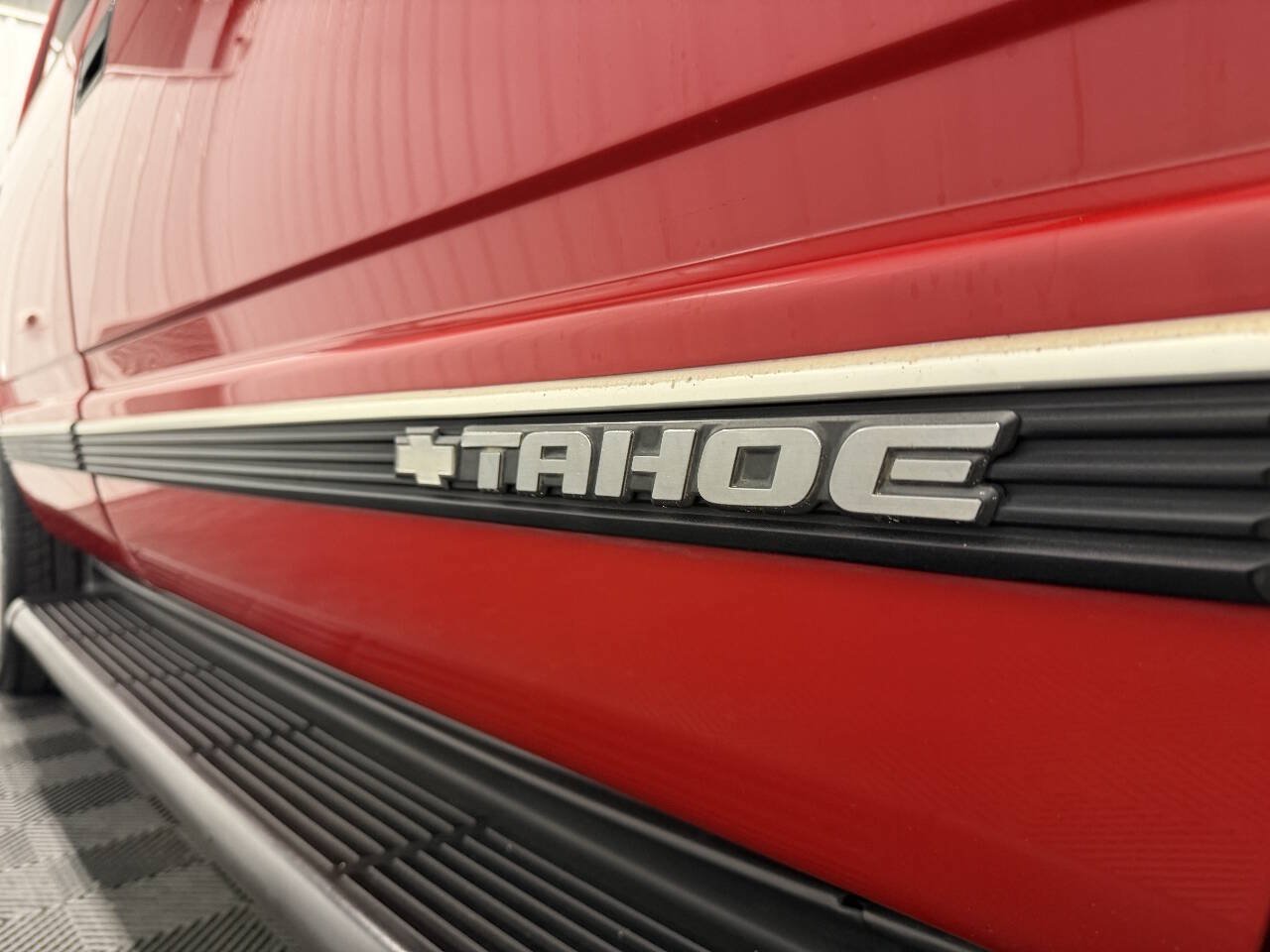 Used 1998 Chevrolet Tahoe 2WD image 7