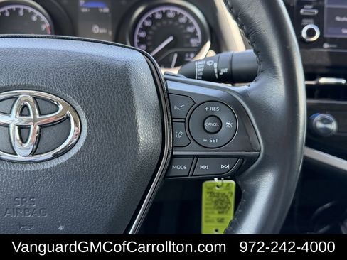 Used 2023 Toyota Camry SE FWD image 16