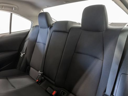 Used 2025 Toyota Corolla LE FWD image 21