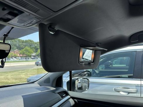 Used 2023 Honda Odyssey EX-L image 19