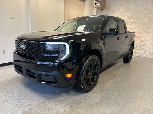 New 2025 Ford Maverick Lariat w/ Black Appearance Package AWD/4WD image 13
