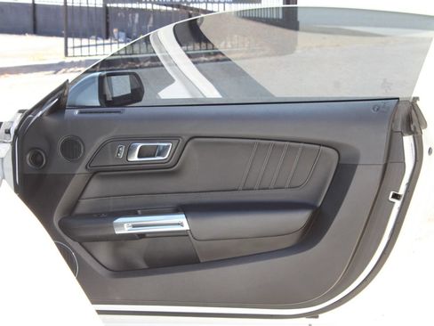 Used 2022 Ford Mustang Premium RWD image 12