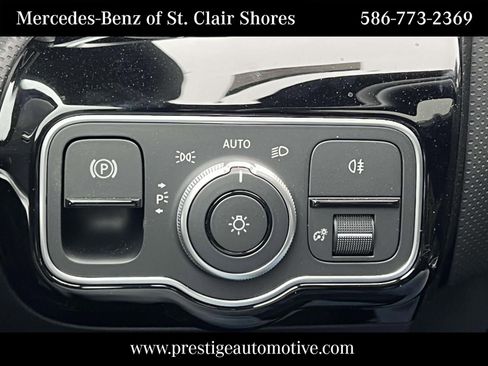 Used 2025 Mercedes-Benz CLA 250 4MATIC image 34