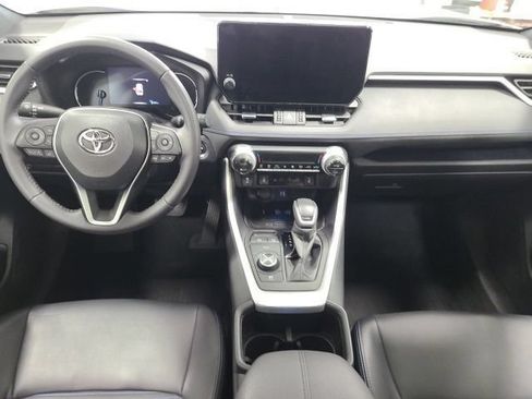 Used 2024 Toyota RAV4 XSE AWD/4WD image 24