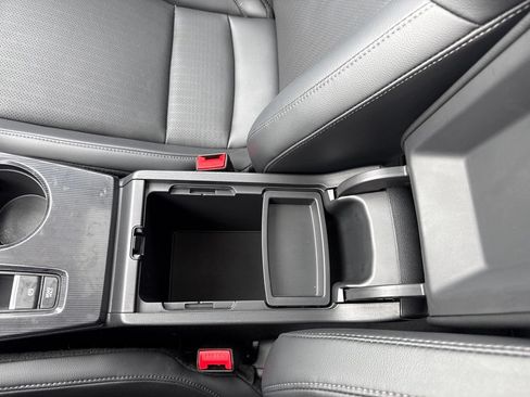 Used 2023 Honda Civic Touring image 25
