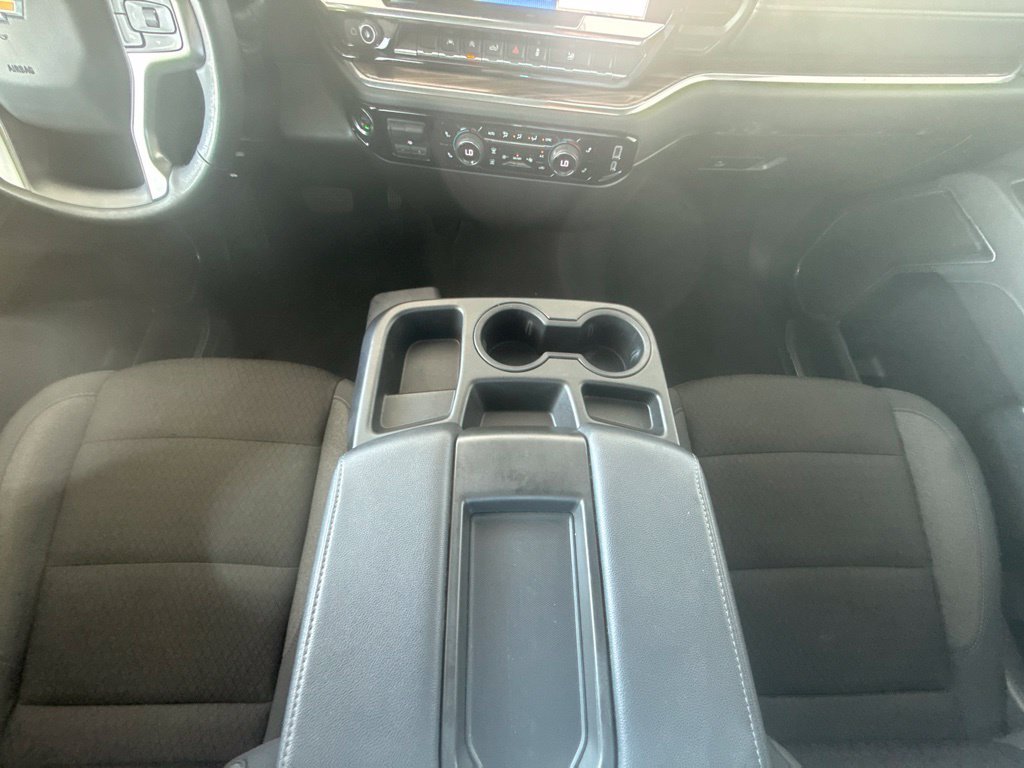 Used 2025 Chevrolet Silverado 1500 LT AWD/4WD image 24