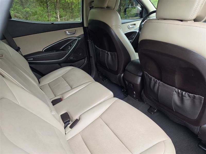 Used 2018 Hyundai Santa Fe Sport w/ 2.4L Tech Package 04 AWD/4WD image 24