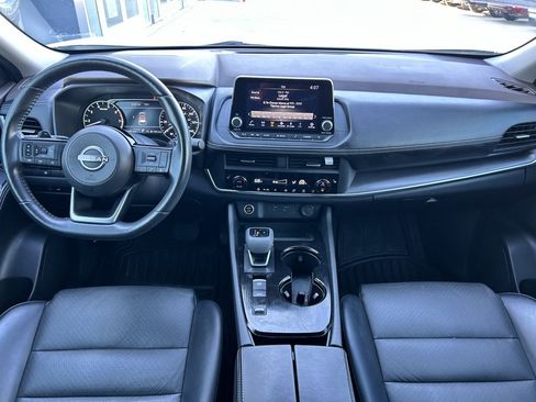 Certified 2023 Nissan Rogue SV w/ SV Premium B Package image 11