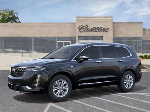 New 2025 Cadillac XT6 Luxury image 2