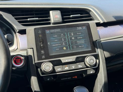 Used 2016 Honda Civic EX-L image 2