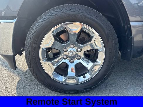 Used 2022 RAM 1500 Big Horn AWD/4WD image 9