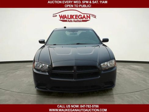 Used 2014 Dodge Charger Police RWD image 2