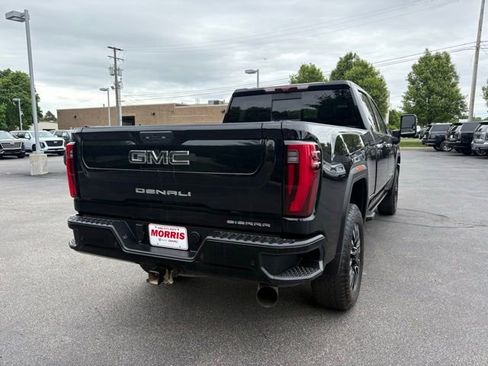 Used 2024 GMC Sierra 2500 Denali Ultimate w/ Max Trailering Package AWD/4WD image 5
