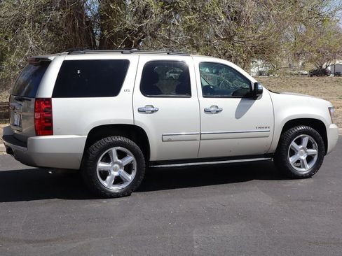 Used 2013 Chevrolet Tahoe LTZ image 4