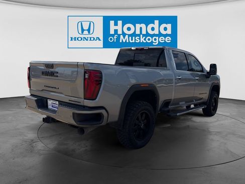 Used 2025 GMC Sierra 2500 Denali w/ Denali Reserve Package AWD/4WD image 5
