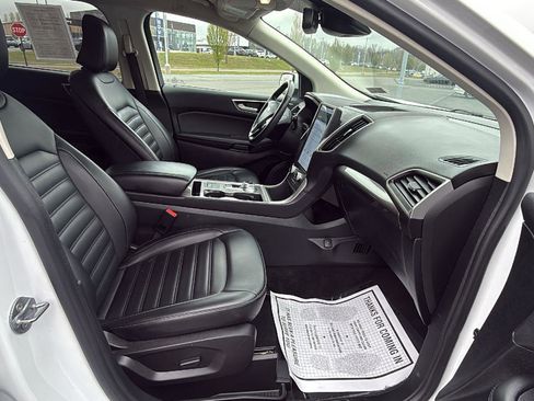 Used 2024 Ford Edge SEL AWD/4WD image 17