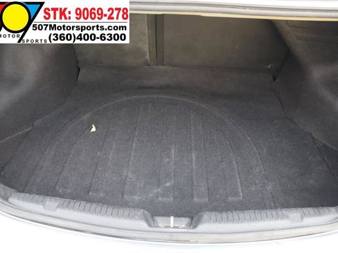 Used 2016 Hyundai Elantra SE image 15