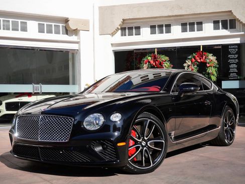 Used 2020 Bentley Continental GT image 11