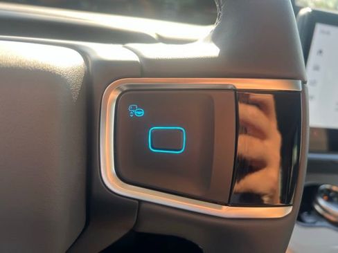 New 2025 Ford Expedition Max Active image 11