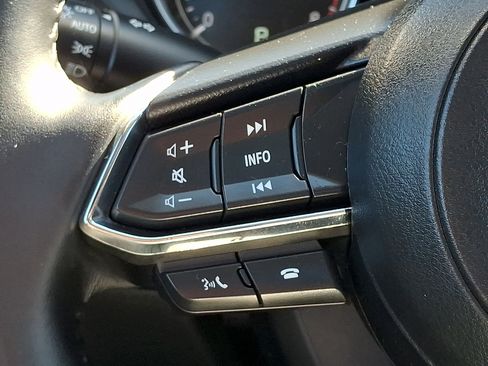 Certified 2025 MAZDA CX-5 AWD 2.5 S w/ Preferred Package image 24
