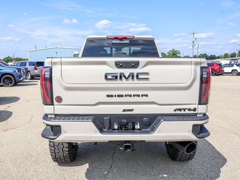 New 2026 GMC Sierra 2500 AT4 w/ Technology Package AWD/4WD image 4
