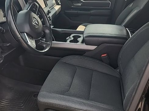 Used 2020 RAM 1500 Big Horn AWD/4WD image 17