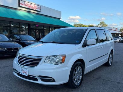 Used 2016 Chrysler Town & Country Touring