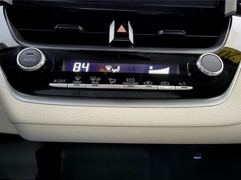 Used 2023 Toyota Corolla LE w/ LE Premium Package image 30