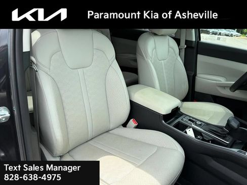 Used 2025 Kia Sorento EX w/ Panoramic Sunroof Package AWD/4WD image 21