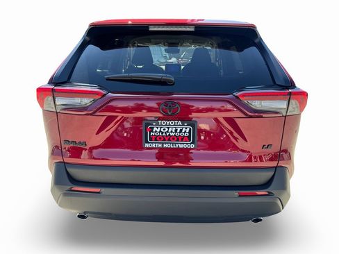 New 2025 Toyota RAV4 LE image 4