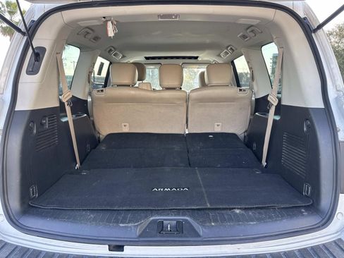 Used 2023 Nissan Armada SL image 8