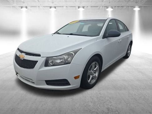 Used 2014 Chevrolet Cruze LT image 5