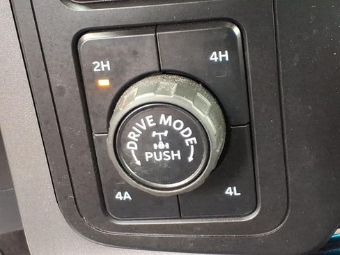Used 2021 Ford F150 Lariat AWD/4WD image 22